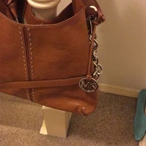 TAN COWHIDE MICHAEL KORS BAG